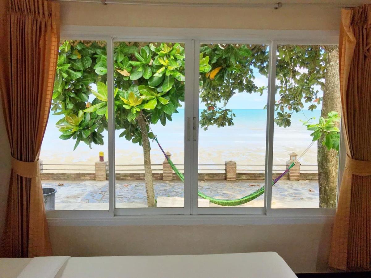 The Iris Resort Chao Lao Beach Exterior foto